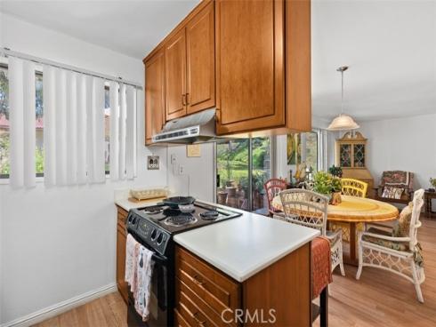3205  Via Buena Vista  D , Laguna Woods, CA