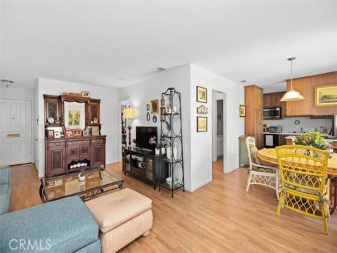 3205  Via Buena Vista  D , Laguna Woods, CA