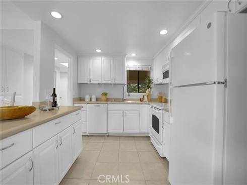 856  Ronda Mendoza  O , Laguna Woods, CA