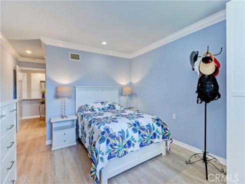 3270  San Amadeo  B , Laguna Woods, CA