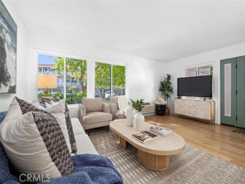 3025  Calle Sonora  D , Laguna Woods, CA