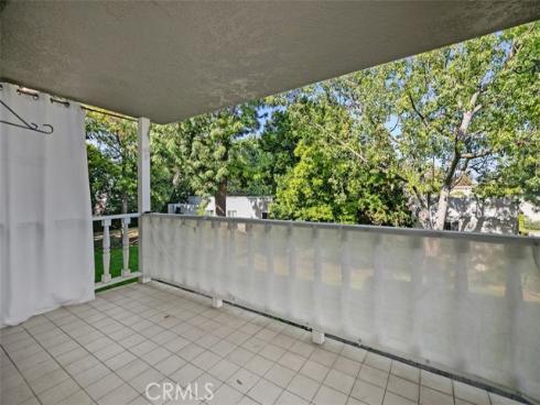 2405 Via Mariposa 2G , Laguna Woods, CA