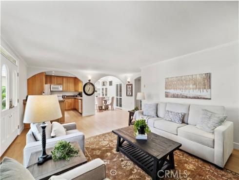 755  Avenida Majorca  B , Laguna Woods, CA