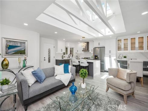 2171  Via Mariposa E  N , Laguna Woods, CA