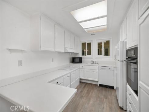 905  Ronda Sevilla  O , Laguna Woods, CA