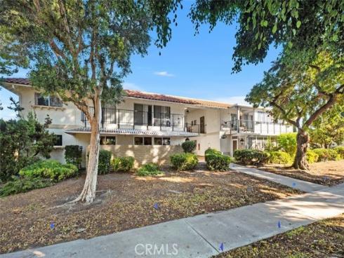 2118  Via Puerta #d  , Laguna Woods, CA