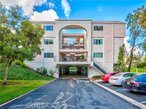 5519 Paseo Del Lago 1A , Laguna Woods, CA