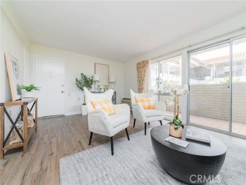 2294 Via Puerta, #d , Laguna Woods, CA