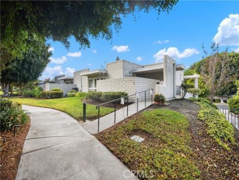 2328  Via Mariposa West  Q , Laguna Woods, CA