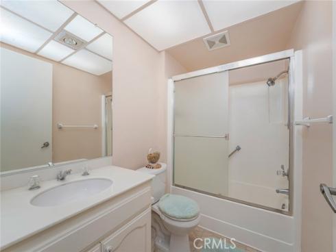 3500 W Bahia Blanca  3B , Laguna Woods, CA