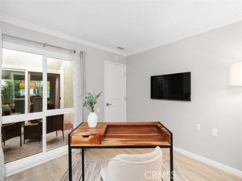 2263  Via Puerta  D , Laguna Woods, CA