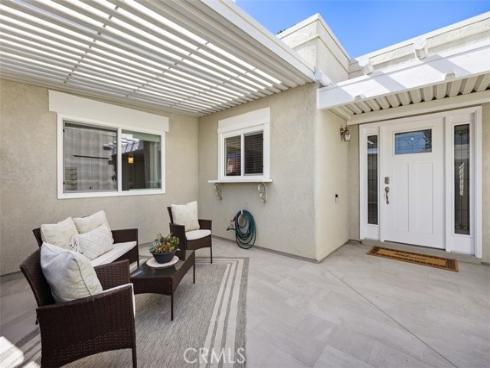 2263  Via Puerta  D , Laguna Woods, CA