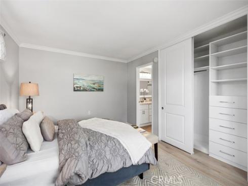 2263  Via Puerta  D , Laguna Woods, CA