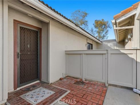 3190 Via Buena A , Laguna Woods, CA