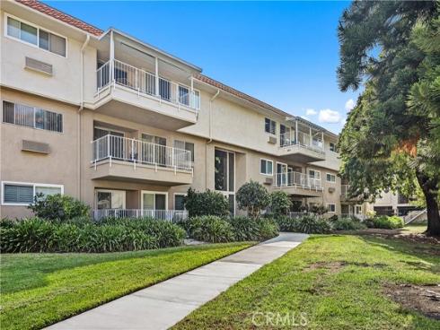 2390  Via Mariposa W  2C , Laguna Woods, CA