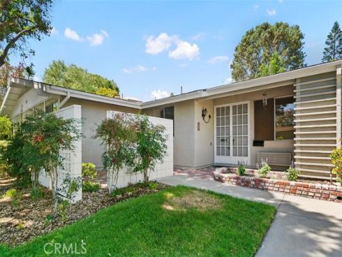 386  Avenida Castilla  C , Laguna Woods, CA