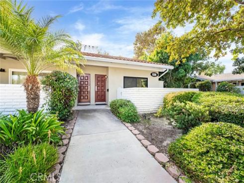 936  Avenida Majorca  B , Laguna Woods, CA
