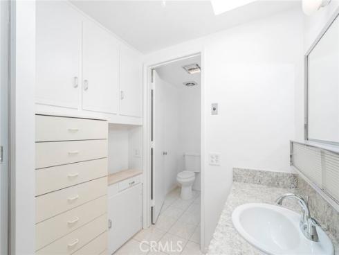 936  Avenida Majorca  B , Laguna Woods, CA