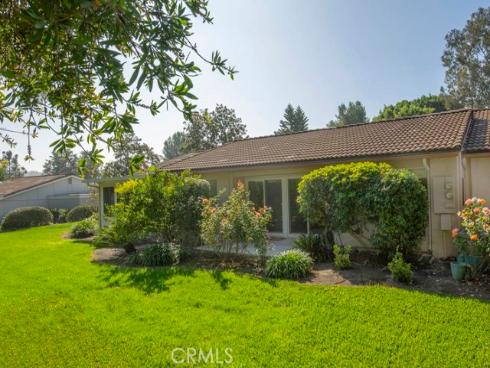 3255  San Amadeo  B , Laguna Woods, CA