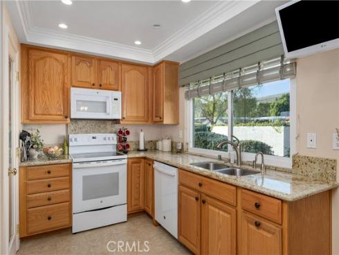 5262  Miembro  , Laguna Woods, CA