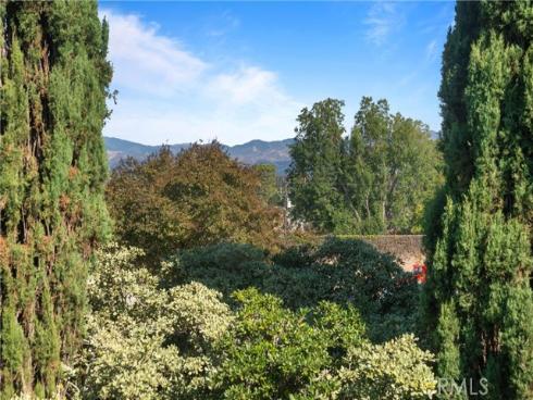 2121  Ronda Granada  N , Laguna Woods, CA