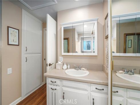 898  Ronda Sevilla  N , Laguna Woods, CA