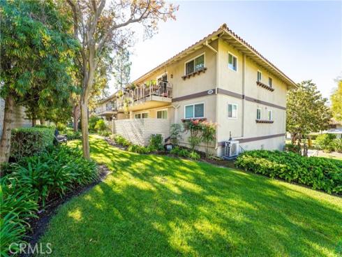 898  Ronda Sevilla  N , Laguna Woods, CA