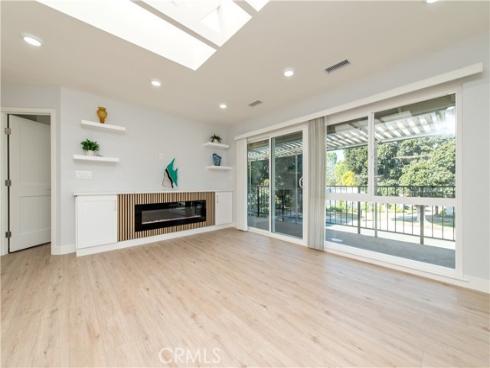 2112  Via Puerta  N , Laguna Woods, CA