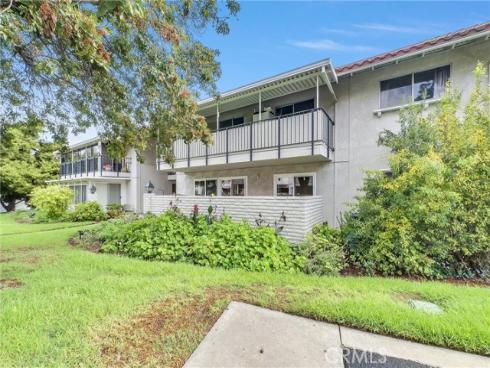 2260  Via Puerta  C , Laguna Woods, CA