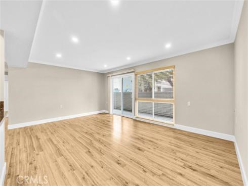 2260  Via Puerta  C , Laguna Woods, CA