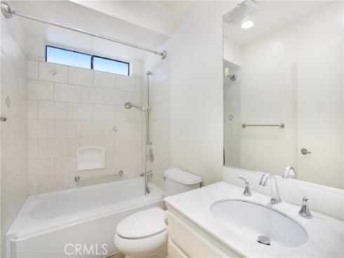 5058  Avenida Del Sol  , Laguna Woods, CA