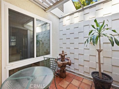 93  Calle Aragon  D , Laguna Woods, CA