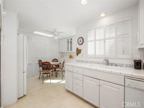 2388 W Via Mariposa  3E , Laguna Woods, CA