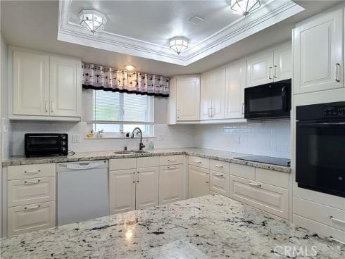 2082  Ronda Granada Unit D  D , Laguna Woods, CA