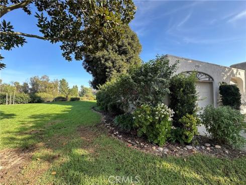 3422  Calle Azul  A , Laguna Woods, CA