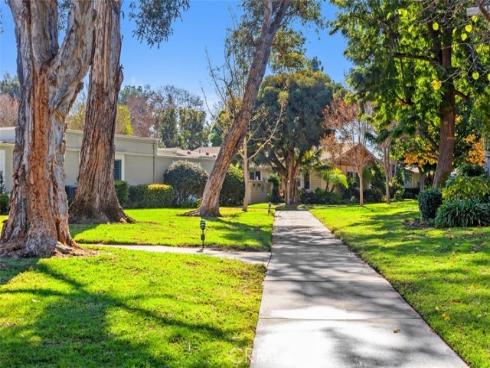 726  Avenida Majorca  Q , Laguna Woods, CA