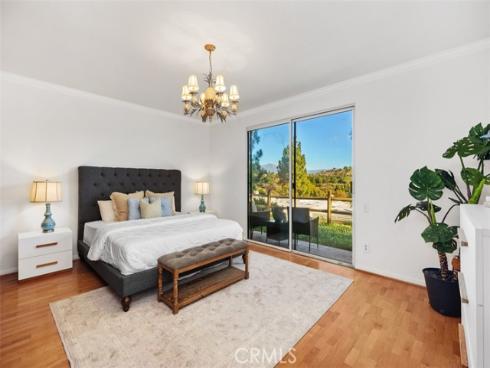 5592  Avenida Sosiega  B , Laguna Woods, CA