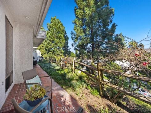 5592  Avenida Sosiega  B , Laguna Woods, CA