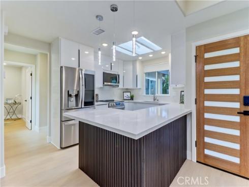 522  Calle Aragon  B , Laguna Woods, CA