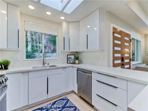 522  Calle Aragon  B , Laguna Woods, CA