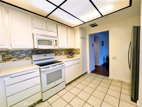 4003  Calle Sonora Oeste  3A , Laguna Woods, CA