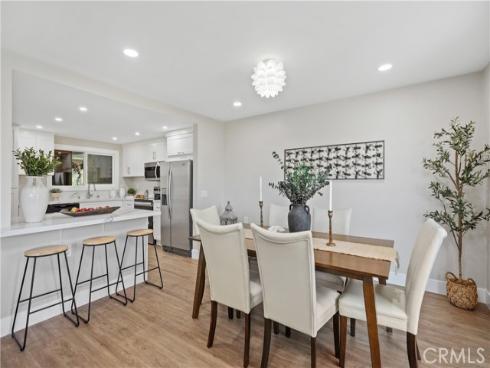 4025  Calle Sonora Este  2C , Laguna Woods, CA