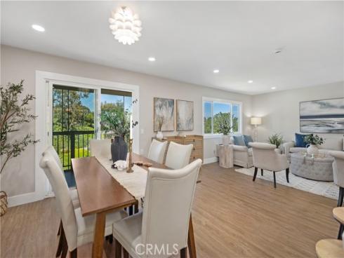 4025  Calle Sonora Este  2C , Laguna Woods, CA