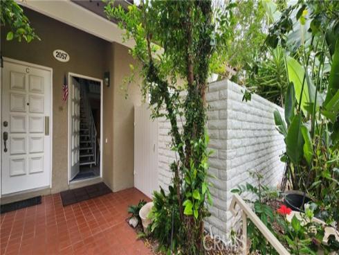 2057  Via Mariposa  B , Laguna Woods, CA