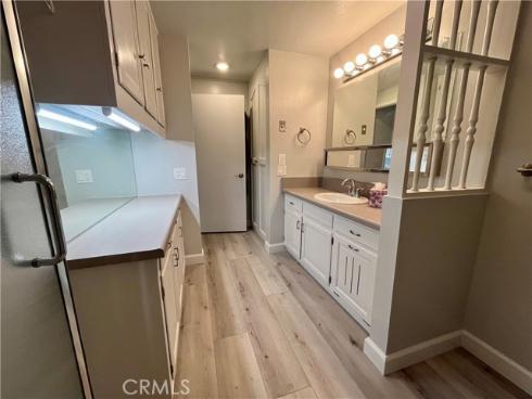 2057  Via Mariposa  B , Laguna Woods, CA