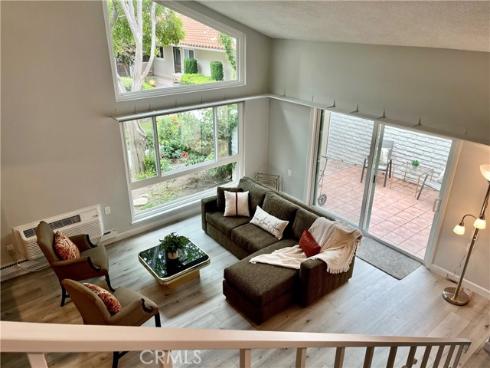 2057  Via Mariposa  B , Laguna Woods, CA