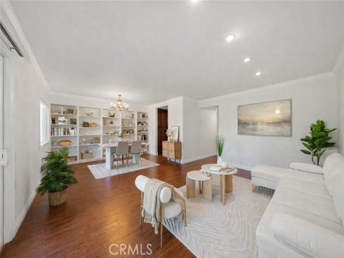 3498 Bahia Blanca 2F