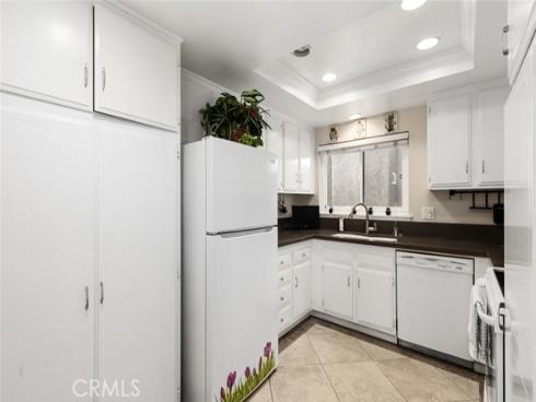 2390 Via Mariposa 3C , Laguna Woods, CA