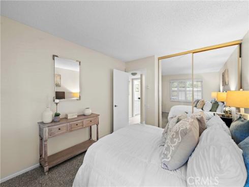 4001 Calle Sonora 1B , Laguna Woods, CA