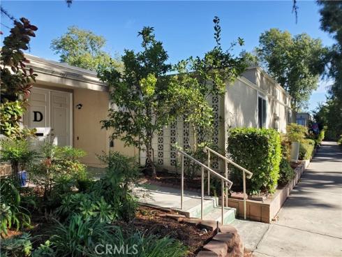 422 Avenida Castilla D